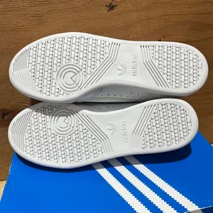 Adidas Women's White Trainers thumbnail 7