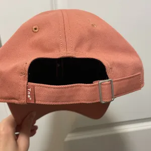 Aritzia TNA Coral Pink Baseball cap embroidered thumbnail 3