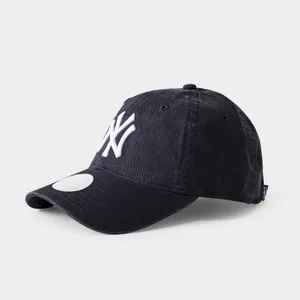 Aritzia New Era New York Yankees 9TWENTY Hat NWT thumbnail 2
