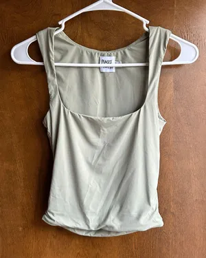 Princess Polly Green Zoe Square Neck Tank Top thumbnail 2