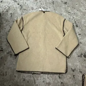 Elan Puna Blanket Jacket Size Small NWT - Tan/Brown thumbnail 3