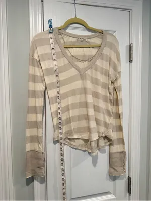 NWOT Free People We The Free Size XS Tan Cream Striped Thermal Knit V Neck Top thumbnail 8