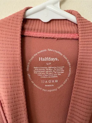 HALFDAYS Johnson Base Layer Top Mock Neck Pink Sz Small thumbnail 6