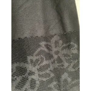 Fabletics Seamless Floral Capri Leggings Womens Size S Black Activewear Gym‎ Fit thumbnail 4