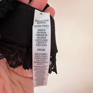 Savage x Fenty NWT Women’s Lace Race Low Impact‎ Sports Bra Size Medium thumbnail 9
