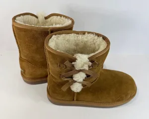Koolaburra by UGG Chestnut Bow Shearling Winter Boots Women’s 5 thumbnail 1