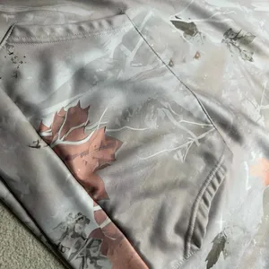 Shein: Pastel Camo Oversized Hoodie thumbnail 5