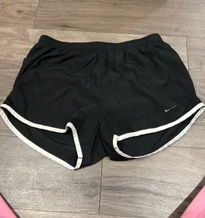 Nike Dri-Fit Shorts thumbnail 2
