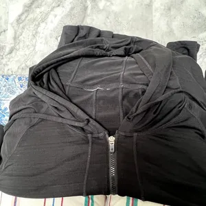 Athleta Hoodie Sz Small‎ Black Hooded Pullover Thin Sweatshirt Running 1/4 Zip thumbnail 3