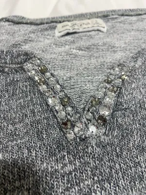Vintage Y2K Abercrombie & Fitch Heather Gray Embellished V-Neck Top Indie Sleaze thumbnail 6