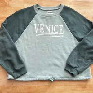 American Eagle Fleece Cinched Crew Neck Sweatshirt Women’s XS thumbnail 1