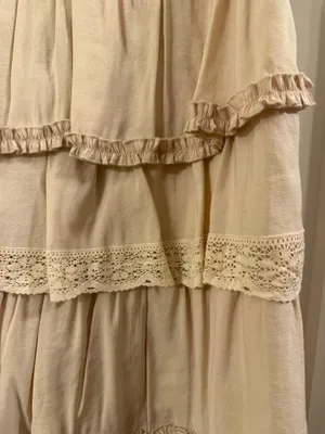 Le Lis Cream Dress thumbnail 6