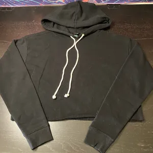 Wild fable Black Cripped Hoodie with White Drawcord thumbnail 1