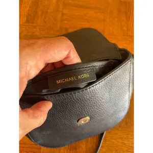 Michael Michael Kors Black Pebbled Leather Half Dome Crossbody Bag black thumbnail 8