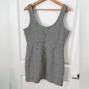 Pink Lily 💌 My Biggest Fan Black‎ And White Houndstooth Mini Dress Game Day Dress Football thumbnail 5