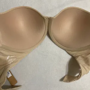 SKIMS Push-Up Bra 32D thumbnail 3