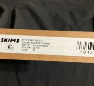 SKIMS Fits Everybody T-Shirt M thumbnail 3