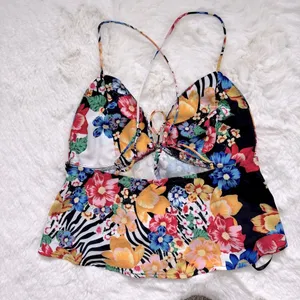 Revolve Floral Print Tie-Front Top S thumbnail 3