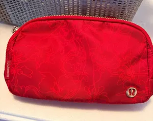 Lululemon Everywhere Belt Bag Lunar New Year, YOSC/DKRD, Dark Red/Gold thumbnail 1