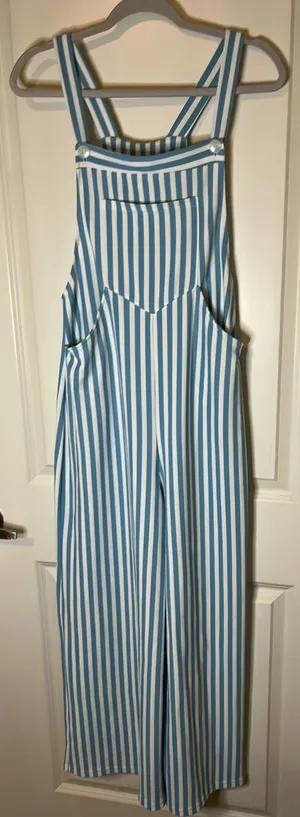Halara Jumpsuit thumbnail 1