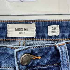 Miss Me straight leg distressed denim jeans raw hem women's 29 x 27 M2182ST thumbnail 5