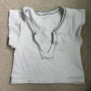 Urban Outfitters Top thumbnail 1