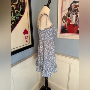 Blue and White Ditsy Floral Lightweight Mini Sundress Sz XL NWT thumbnail 2