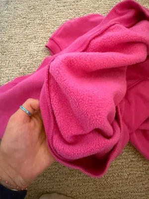 Universal Threads Pink crewneck thumbnail 4