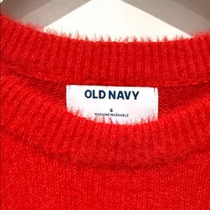 Old Navy Red Women's Sweater thumbnail 3