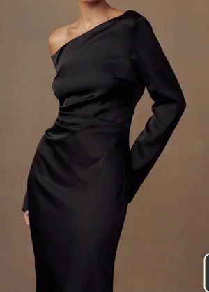 Meshki NEW Avery Elegant Black Long Sleeve Evening Dress thumbnail 1