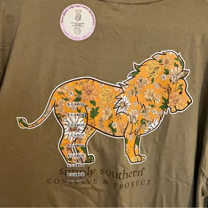 NWT Simply Southern Long Sleeve T-Shirt Size XL Floral Lion Tracker Conservation thumbnail 9