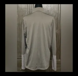 Under Armour Gray loose Long Sleeve top - Size XL thumbnail 3
