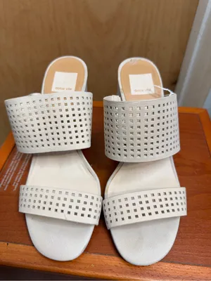 Dolce Vita Women’s Perforated Block Heel Mule Sandals. Size: US 8 thumbnail 2