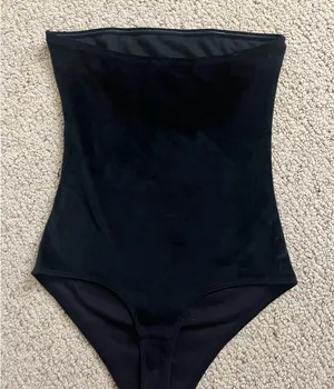 American Eagle Velvet bodysuit thumbnail 2