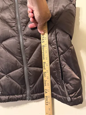 The North Face Women’s Brown 550 Down Vest Small size thumbnail 7