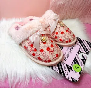 NWT Juicy Couture Coquette Cream/Pink Cherry Slippers thumbnail 1