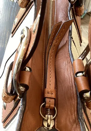 Coach Soho White Leather Satchel With Saddle Brown Trim thumbnail 5