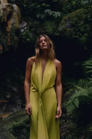 Zara elegant Yellow lime green Halter maxi dress evening wedding party thumbnail 13