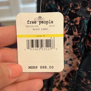 Free People Count Me in Trapeze Tank Tunic Top M Lace Yoke Floral Black thumbnail 5