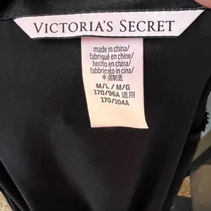 Vintage Victoria’s Secret Long Robe‎ thumbnail 6