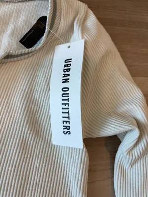 Urban Outfitters Crop Top thumbnail 5