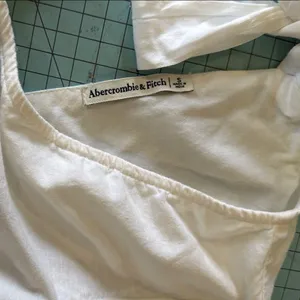 Abercrombie & Fitch White Tie-Back Blouse thumbnail 3