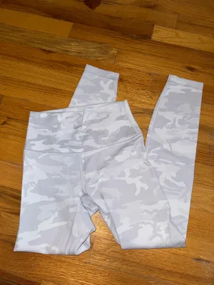 Lululemon Leggings thumbnail 2