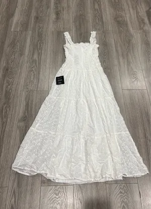 New Lulus Nerissa White Eyelet Embroidered Ruffled Drop Waist Midi Dress Size XS thumbnail 10