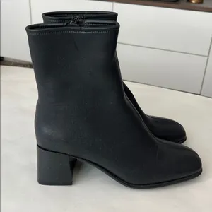 Jeffrey Campbell Troye Square Toe Soft Low Heel Boot Bootie Black Size 6.5 $150 thumbnail 3