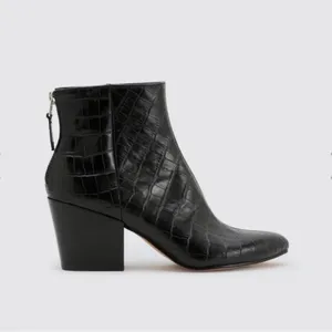 Dolce Vita Coltyn‎ Black Leather Rear Zip Bootie size 8 thumbnail 2