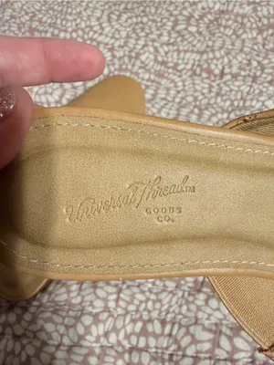 Universal Threads tan slip on loafers size 7 thumbnail 4