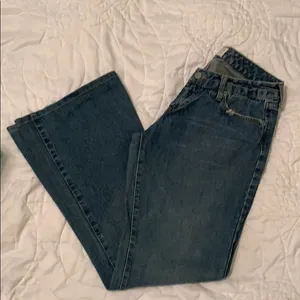 Abercrombie & Fitch GUC flare distressed jeans thumbnail 1