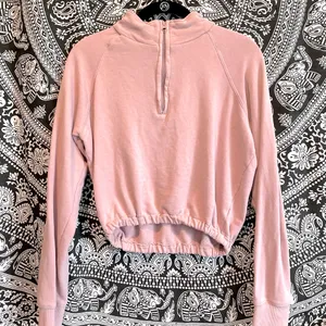 La Hearts Cropped Hoodie thumbnail 2