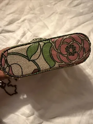Beaded Floral Clutch Wristlet in Pink and Green thumbnail 5